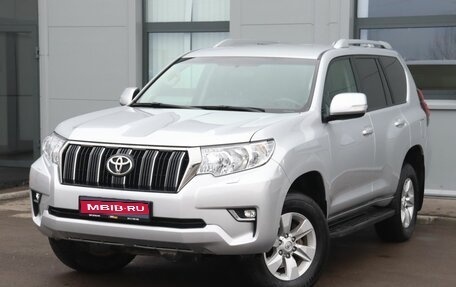 Toyota Land Cruiser Prado 150 рестайлинг 2, 2020 год, 5 099 000 рублей, 1 фотография