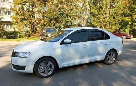 Skoda Rapid I, 2014 год, 850 000 рублей, 3 фотография