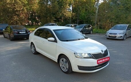 Skoda Rapid I, 2014 год, 850 000 рублей, 2 фотография