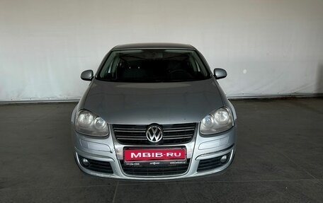 Volkswagen Jetta VI, 2010 год, 615 000 рублей, 2 фотография