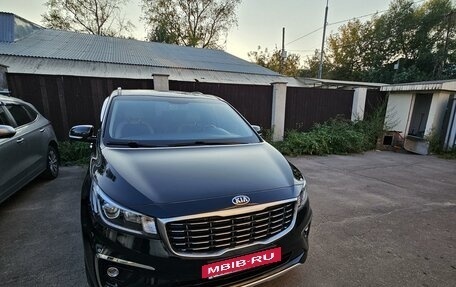 KIA Carnival III, 2019 год, 3 050 000 рублей, 4 фотография