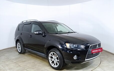 Mitsubishi Outlander III рестайлинг 3, 2010 год, 1 250 000 рублей, 3 фотография