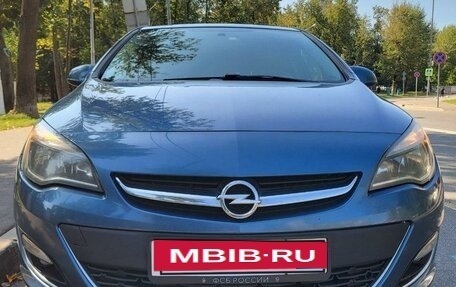 Opel Astra J, 2013 год, 950 000 рублей, 7 фотография