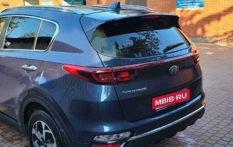 KIA Sportage IV рестайлинг, 2020 год, 2 450 000 рублей, 6 фотография