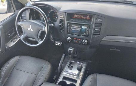 Mitsubishi Pajero IV, 2012 год, 2 175 000 рублей, 7 фотография