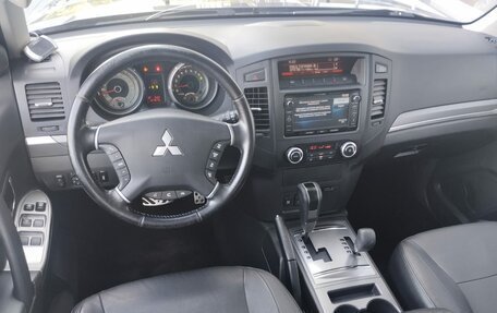 Mitsubishi Pajero IV, 2012 год, 2 175 000 рублей, 8 фотография