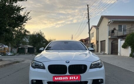 BMW 5 серия, 2010 год, 2 650 000 рублей, 2 фотография