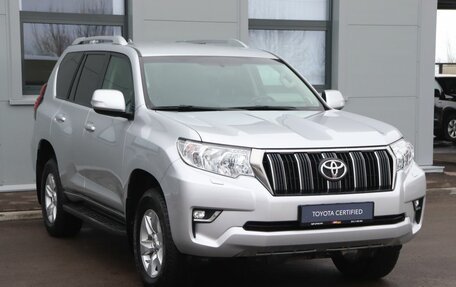 Toyota Land Cruiser Prado 150 рестайлинг 2, 2020 год, 5 099 000 рублей, 3 фотография