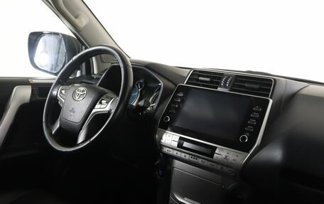 Toyota Land Cruiser Prado 150 рестайлинг 2, 2020 год, 5 099 000 рублей, 11 фотография