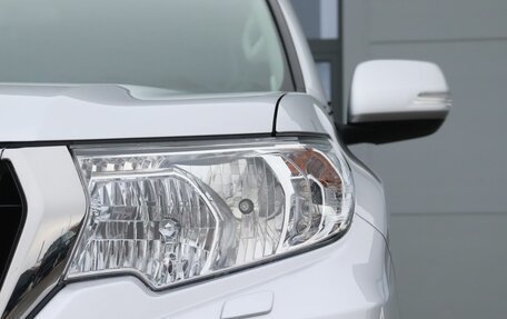 Toyota Land Cruiser Prado 150 рестайлинг 2, 2020 год, 5 099 000 рублей, 17 фотография