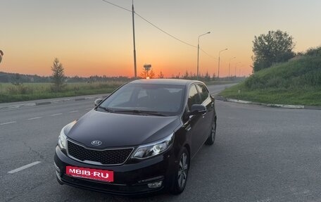 KIA Rio III рестайлинг, 2016 год, 1 450 000 рублей, 2 фотография