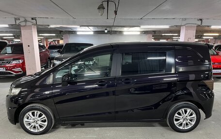 Honda Freed I, 2010 год, 1 195 000 рублей, 8 фотография