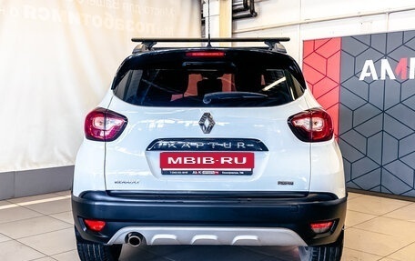 Renault Kaptur I рестайлинг, 2017 год, 1 580 900 рублей, 9 фотография