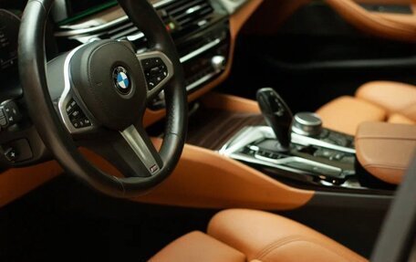 BMW 5 серия, 2020 год, 5 800 000 рублей, 19 фотография