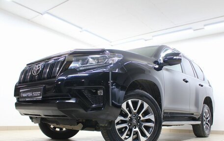 Toyota Land Cruiser Prado 150 рестайлинг 2, 2021 год, 6 649 000 рублей, 7 фотография