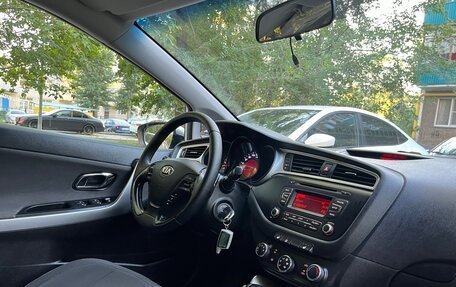 KIA cee'd III, 2015 год, 1 238 000 рублей, 14 фотография