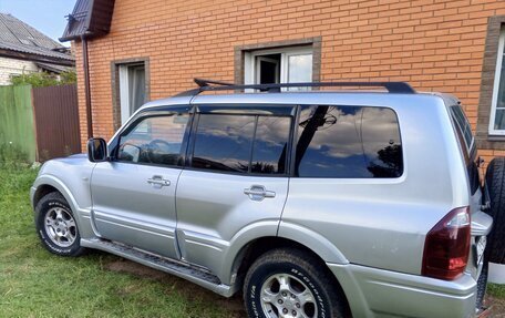 Mitsubishi Pajero III рестайлинг, 2005 год, 700 000 рублей, 3 фотография