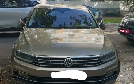 Volkswagen Passat B8 рестайлинг, 2016 год, 2 700 000 рублей, 1 фотография