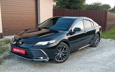 Toyota Camry, 2022 год, 3 970 000 рублей, 1 фотография