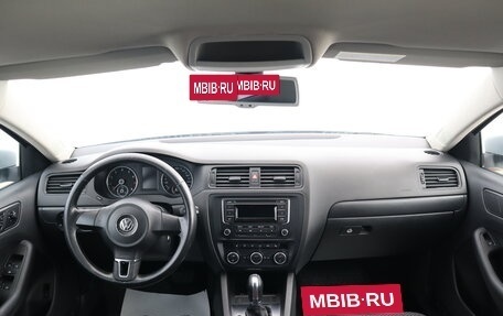 Volkswagen Jetta VI, 2014 год, 1 095 000 рублей, 13 фотография