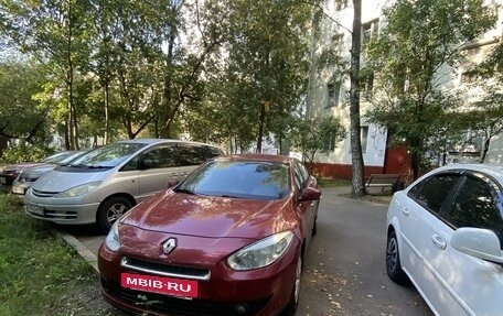 Renault Fluence I, 2010 год, 530 000 рублей, 2 фотография