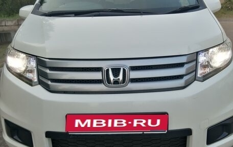 Honda Freed I, 2011 год, 1 060 000 рублей, 3 фотография