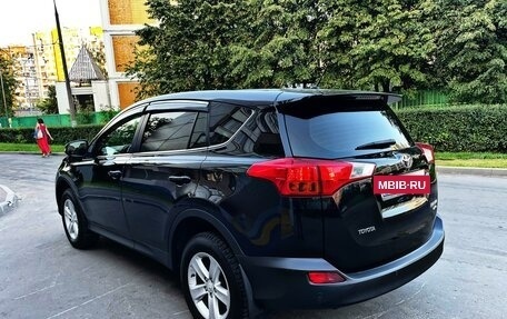 Toyota RAV4, 2013 год, 1 870 000 рублей, 4 фотография