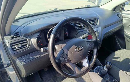 KIA Rio III рестайлинг, 2013 год, 889 995 рублей, 10 фотография