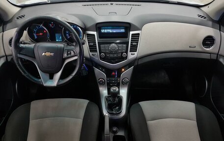 Chevrolet Cruze II, 2012 год, 499 000 рублей, 13 фотография