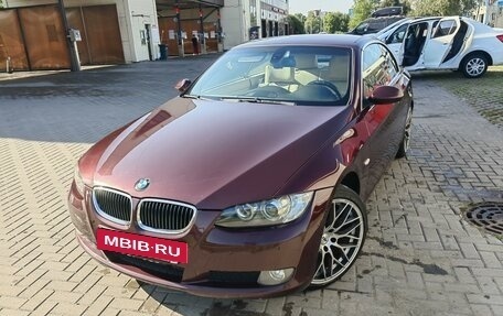 BMW 3 серия, 2009 год, 1 950 000 рублей, 2 фотография