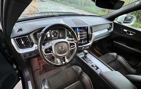 Volvo XC60 II, 2018 год, 4 400 000 рублей, 6 фотография