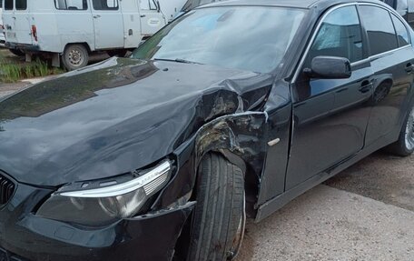 BMW 5 серия, 2003 год, 500 000 рублей, 1 фотография