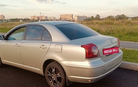 Toyota Avensis III рестайлинг, 2006 год, 650 000 рублей, 4 фотография