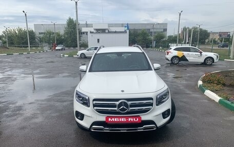 Mercedes-Benz GLB, 2021 год, 3 700 000 рублей, 2 фотография