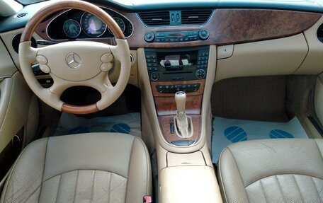 Mercedes-Benz CLS, 2007 год, 1 245 000 рублей, 10 фотография