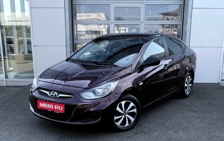 Hyundai Solaris II рестайлинг, 2011 год, 730 000 рублей, 1 фотография