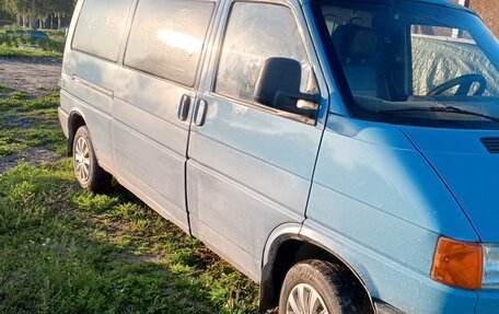 Volkswagen Transporter T4, 1993 год, 400 000 рублей, 3 фотография