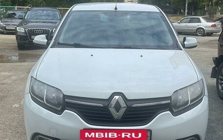 Renault Logan II, 2016 год, 780 000 рублей, 2 фотография