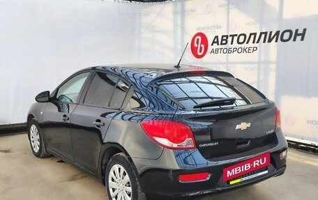 Chevrolet Cruze II, 2012 год, 749 000 рублей, 3 фотография