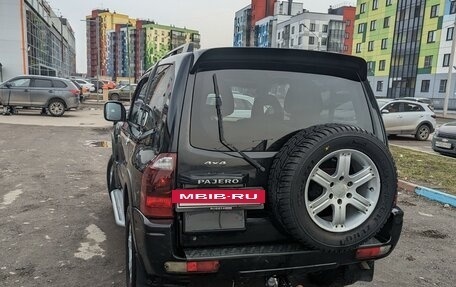 Mitsubishi Pajero III рестайлинг, 2004 год, 1 070 000 рублей, 5 фотография