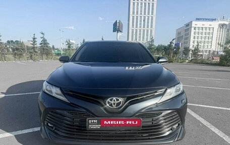 Toyota Camry, 2020 год, 2 781 000 рублей, 2 фотография