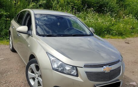 Chevrolet Cruze II, 2011 год, 600 000 рублей, 6 фотография