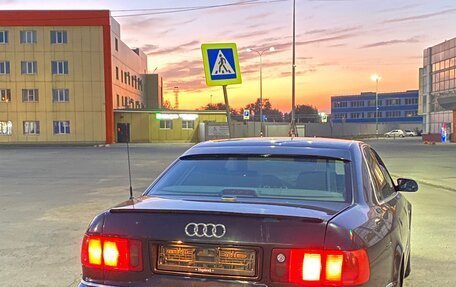 Audi A8, 2000 год, 750 000 рублей, 5 фотография