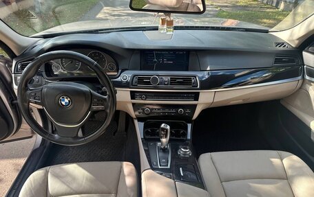 BMW 5 серия, 2011 год, 1 570 000 рублей, 4 фотография