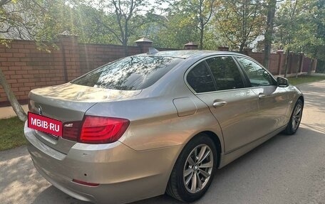 BMW 5 серия, 2011 год, 1 570 000 рублей, 13 фотография