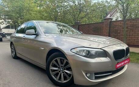 BMW 5 серия, 2011 год, 1 570 000 рублей, 14 фотография