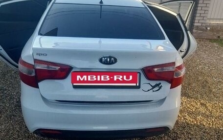 KIA Rio III рестайлинг, 2014 год, 980 000 рублей, 19 фотография