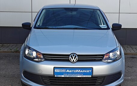 Volkswagen Polo VI (EU Market), 2013 год, 715 000 рублей, 2 фотография