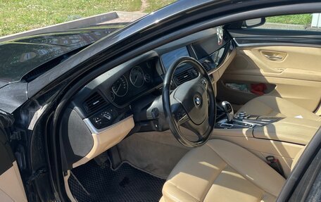 BMW 5 серия, 2012 год, 1 580 000 рублей, 7 фотография