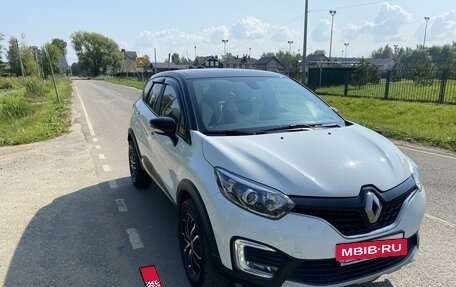 Renault Kaptur I рестайлинг, 2019 год, 1 600 000 рублей, 5 фотография